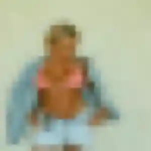 Photo de Salima à Mondeville (32 ans) - rencontre coquine discret