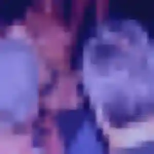 Typhaine, 43 ans, connectée à Montigny-le-Bretonneux pour une rencontre coquine