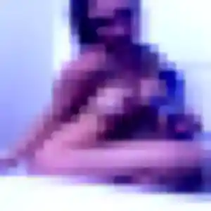 Photo privée de Lou-Anne, 35 ans à Montigny-lès-Cormeilles - rencontre sans lendemain