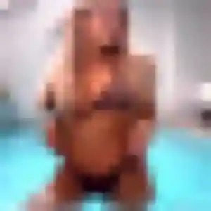 Amel de Neuves-Maisons, 24 ans - rencontre coquine sans lendemain