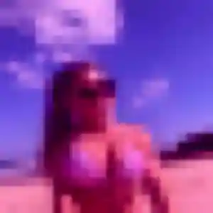 Agnes, 20 ans, en ligne à Oullins-Pierre-Bénite pour une rencontre coquine
