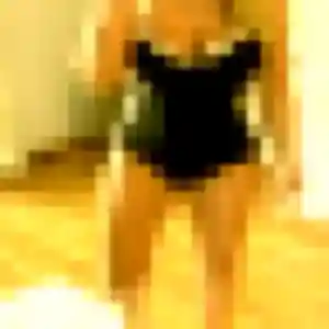 Caroline, femme de 22 ans propose rencontre coquine à Parempuyre