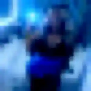 Catherine (24 ans) à Peyrolles-en-Provence attend une rencontre rapidement