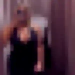 Photo de Christine à Plédran (45 ans) - rencontre coquine sans inscription