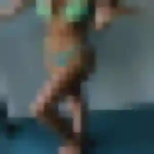 Profil de Bettina à Reichshoffen (20 ans) - rencontre coquine anonyme