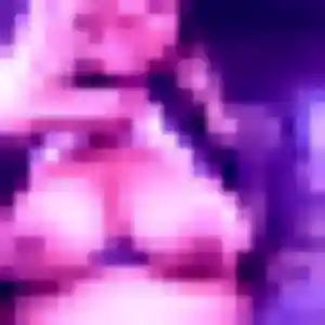 Lucie, 34 ans, cherche un rencontre coquine à Rocbaron