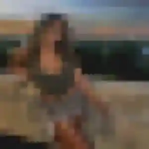 Bernadette, fille de 32 ans veut rencontre coquine à Roncq