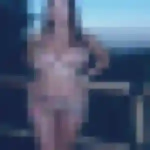 Natasha, 40 ans, connectée à Saint-Amand-Montrond pour une rencontre coquine