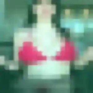 Photo sexy de Zephyrine, 34 ans à Saint-Clément-de-Rivière - rencontre sans lendemain