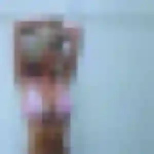 Hilary, femme de 32 ans propose rencontre coquine à Saint-Cloud