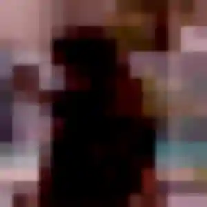 Photo de Aurore à Saint-Cyr-sur-Loire (23 ans) - rencontre coquine anonyme