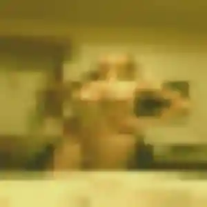 Photo de Tessa à Saint-Cyr-sur-Mer (34 ans) - rencontre coquine anonyme