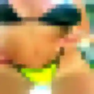 Bettina, 35 ans, connectée à Saint-Jean-de-Braye pour un rencontre coquine