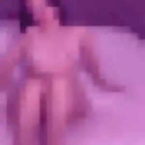 Rencontre Mathilde, 22 ans à Saint-Malo gratuitement