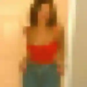 Rachida, 34 ans, en ligne à Saint-Marcel-lès-Valence pour une rencontre coquine