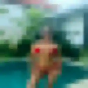Profil de Charline à Saint-Martin-lez-Tatinghem (26 ans) - rencontre coquine anonyme