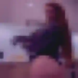 Photo de Prisca à Saint-Priest-en-Jarez (33 ans) - rencontre coquine discret