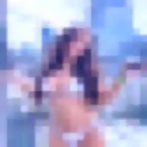 Sylviane, 26 ans, en ligne à Saint-Quentin pour un rencontre coquine
