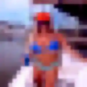 Francine, 37 ans, en ligne à Saint-Renan pour un rencontre coquine