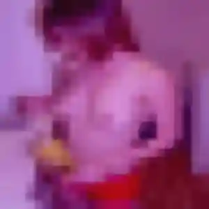 Découvre Hilary, 23 ans à Sainte-Marie en privé