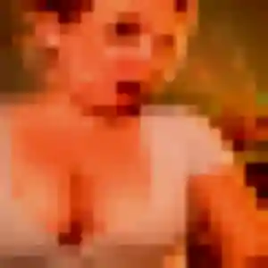 Agnes, 24 ans, connectée à Sannois pour une rencontre coquine