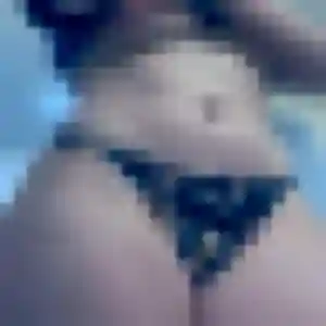 Jacqueline (33 ans) à Sarzeau cherche une rencontre aujourd'hui