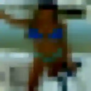 rencontre coquine à Sathonay-Camp : photo de Sara, 27 ans - sans engagement