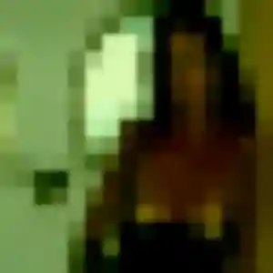 Alicia de Sèvres, 22 ans - rencontre coquine en toute liberté