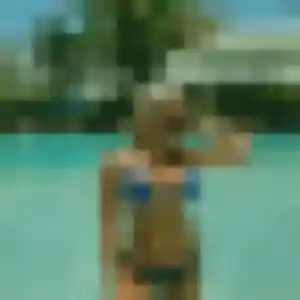 Yvette, 21 ans, en ligne à Taverny pour une rencontre coquine