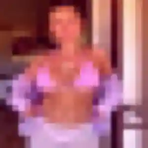 Photo exclusive de Leila, 22 ans à Tignieu-Jameyzieu - rencontre sans lendemain