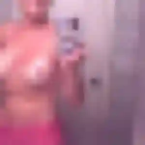 Profil de Louna à Tonneins (25 ans) - rencontre coquine discret
