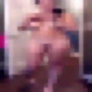 Elvire, femme de 26 ans cherche rencontre coquine à Trans-en-Provence