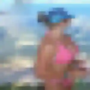 Olivia, fille de 22 ans propose rencontre coquine à Val-de-Moder