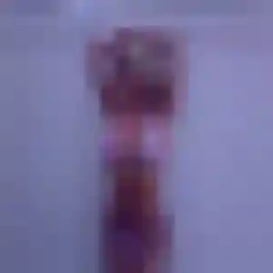 Lamia, 19 ans, connectée à Valbonne pour une rencontre coquine