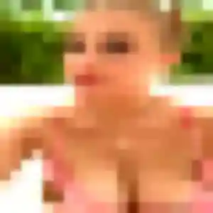 Profil de Magalie à Vaucresson (21 ans) - rencontre coquine anonyme
