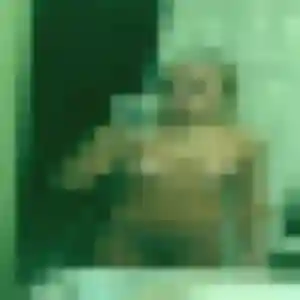 Naomi (19 ans) à Ventabren cherche une rencontre rapidement
