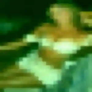 Kawtar, 44 ans, en ligne à Vernouillet pour une rencontre coquine