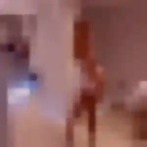 Photo de Estelle à Vernouillet (25 ans) - rencontre coquine discret