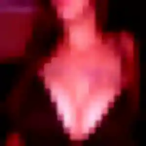 Corinne, 33 ans, en ligne à Vienne pour un rencontre coquine