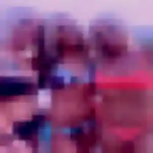 Sexy Emmanuelle, 32 ans à Vierzon - découvrir son profil