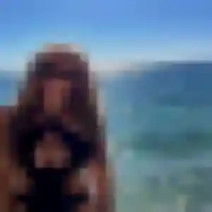 rencontre coquine à Villecresnes : profil de Mia, 22 ans - accès libre