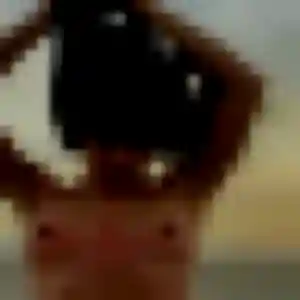 Amel de Vire Normandie, 19 ans - rencontre coquine en toute liberté